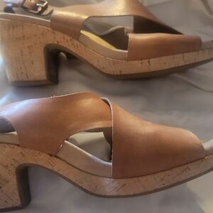 Rockport Tan Leather Block Heel Sandals